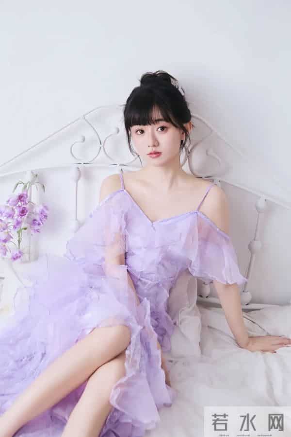 汤音璇|清纯甜美写真,梦幻紫色公主裙,少女心满满!