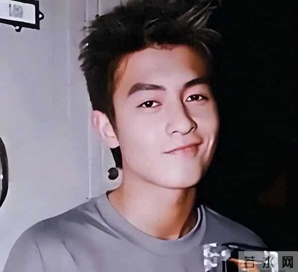 “艳照门”真相大白,王晶曝料内幕,陈冠希也是受害者