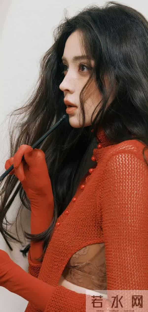 娜扎 很别致的上衣