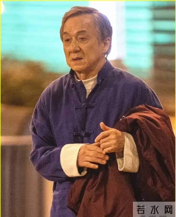 71岁成龙被传去世？本人发博打脸！