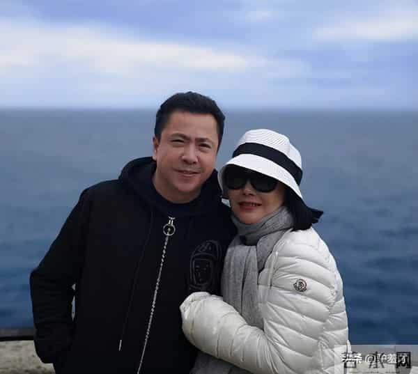 华谊兄弟王中磊，破产后的他住进简陋小院，妻子感叹回不到从前