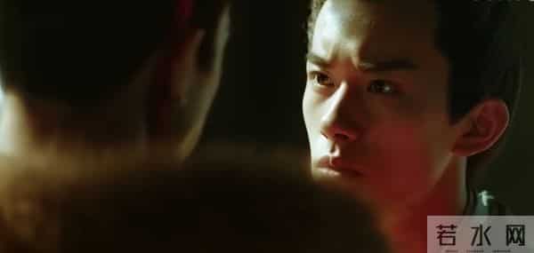 24岁摘金鸡影帝！易烊千玺的封神之路,藏着3个硬核真相