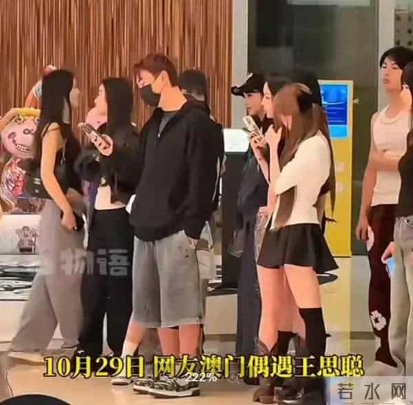 撑不住了！懒懒变卖王思聪送的奢侈品，分手传言怕是已成真