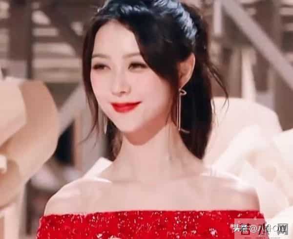 香港“最后”一个天后,被拍到和黑人出入酒店,如今43岁孤身一人