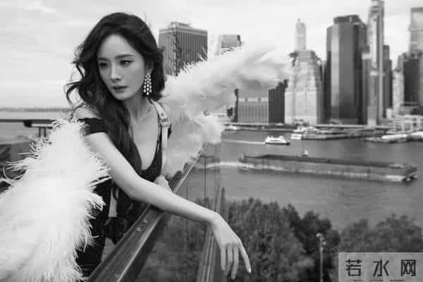 杨幂纯白翅膀，魅魔降临