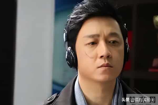 从“金童玉女”到“反目成仇”，潘粤明终于迎来了“翻身”