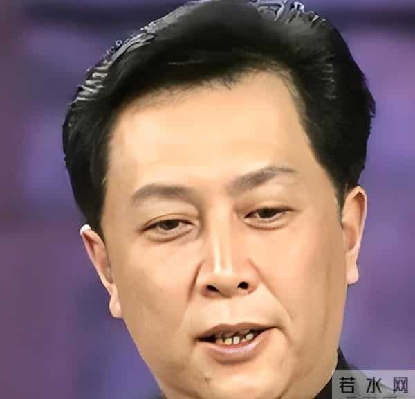 母亲除夕夜抛下她，父亲唐国强闪婚不养她，如今42岁唐莉活成这样