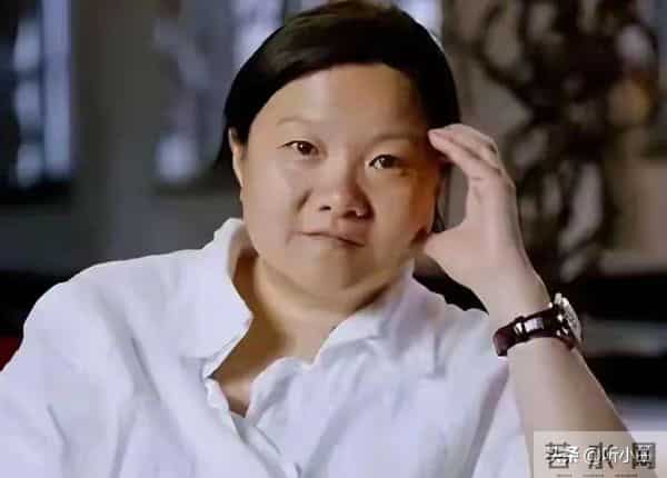 陈凯歌当年这么腼腆?洪晃爆料我跟他恋爱时,豆腐炖烂都不敢告白