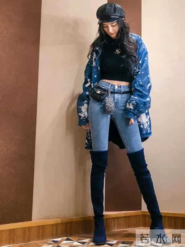 杨幂这波牛仔裤穿搭，把“日常辣妹”焊在身上了