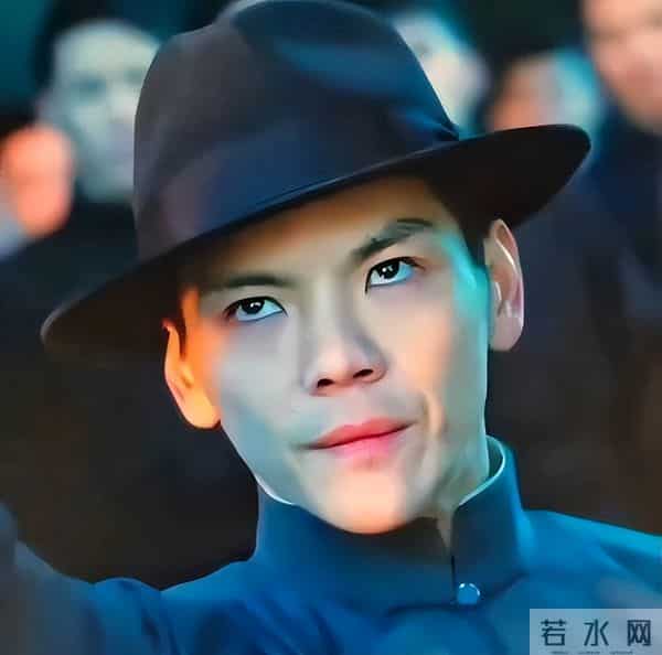 向太爆料：向佐曾经为弟弟向佑出头，打断了对方的手臂