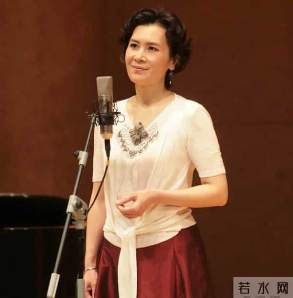 从车间钳工到国家一级演员,却因拍戏和丈夫离婚,今66岁依旧单身