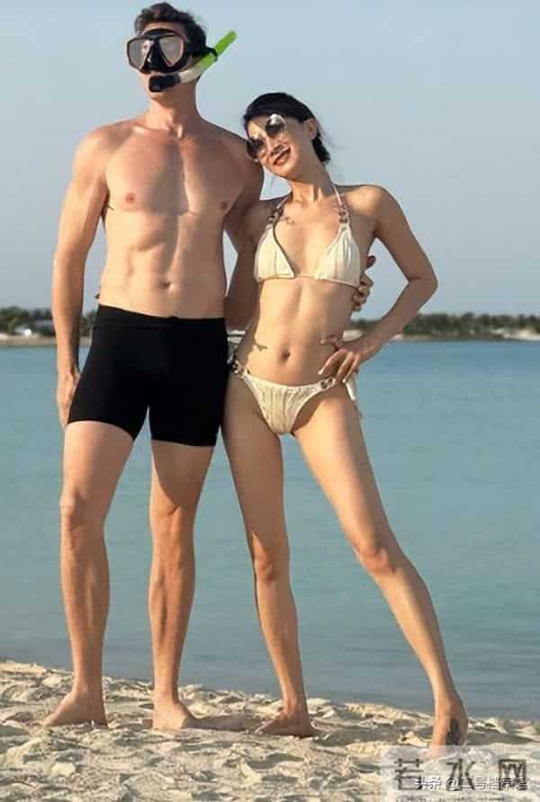 离婚10年后,晒出情侣泳装照的许婧,没给前夫陈赫留一丝“体面”