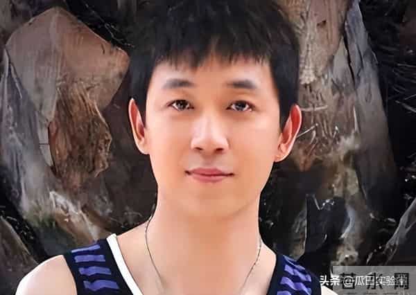 从“金童玉女”到“反目成仇”，潘粤明终于迎来了“翻身”