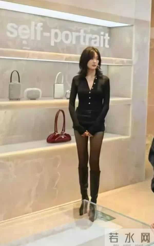 孙千好像都没有炒作过她的腿 这腿内娱第一名副其实