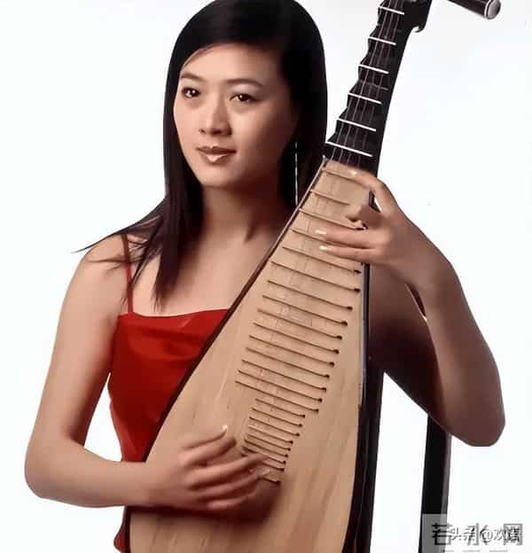 爹瘫妈死夫去世，五年内经历三重暴击，如今田海蓉过得还好吗？