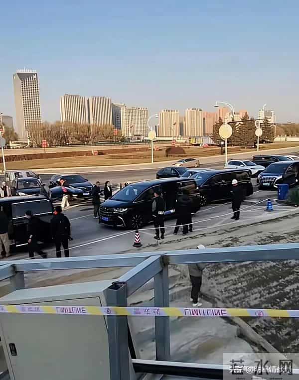 郭德纲访问吉林市,看看这阵仗这排面