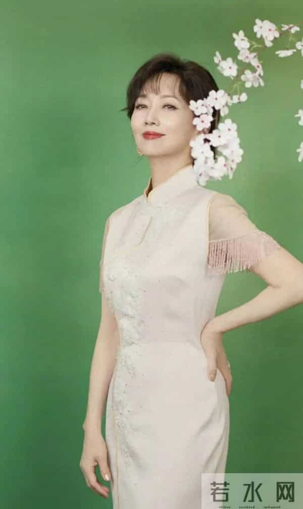 赵雅芝：72岁，绝了！岁月不败美人