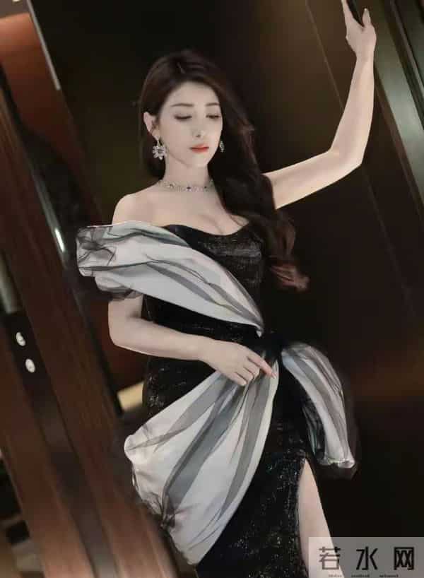 黑裙怎么穿才美？陈紫函教你看尽万种性感