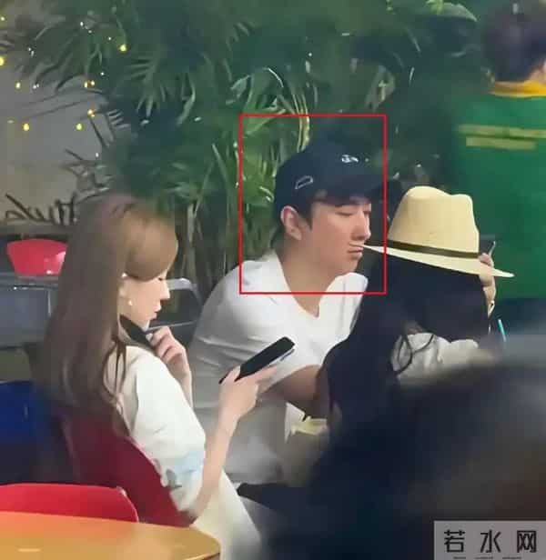 撑不住了！懒懒变卖王思聪送的奢侈品，分手传言怕是已成真