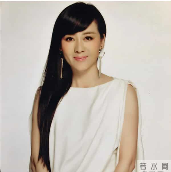 经历两段失败婚姻,54岁被“放鸽子”的李琳,给丁克家庭提了个醒