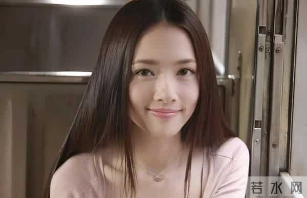 基因也偏心！这些明星和他们的兄弟姐妹，根本不像同一对爹妈生的