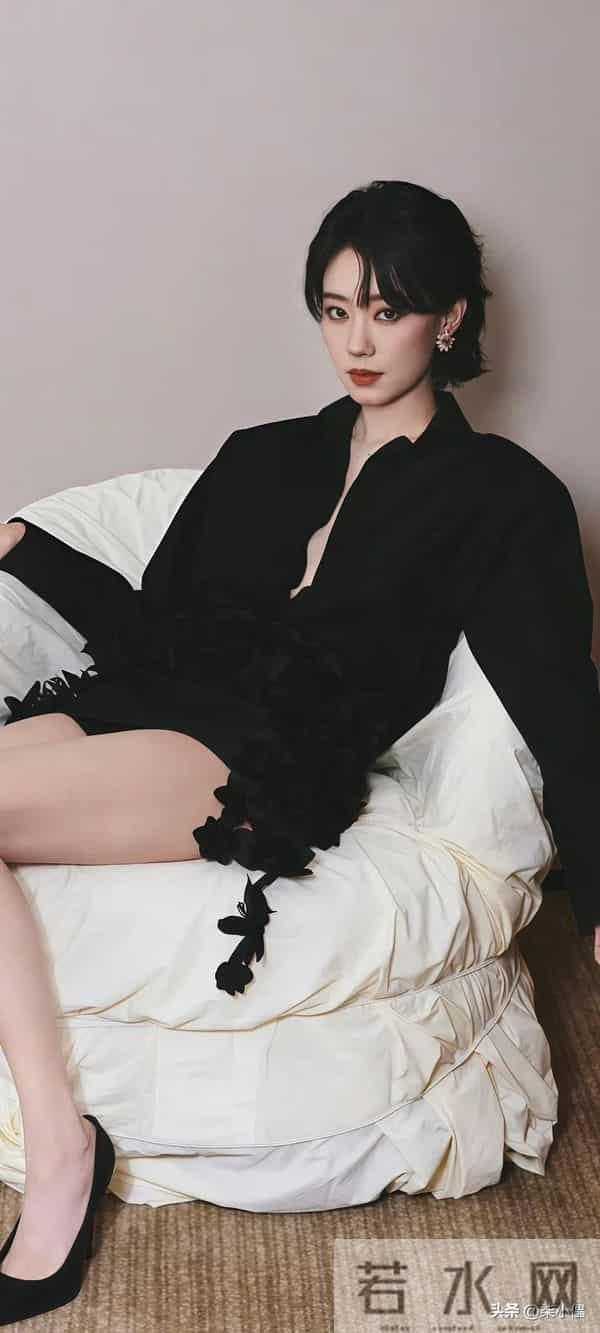 张小斐｜气质、身材都不错，但就是总感觉离红透还差一口气儿