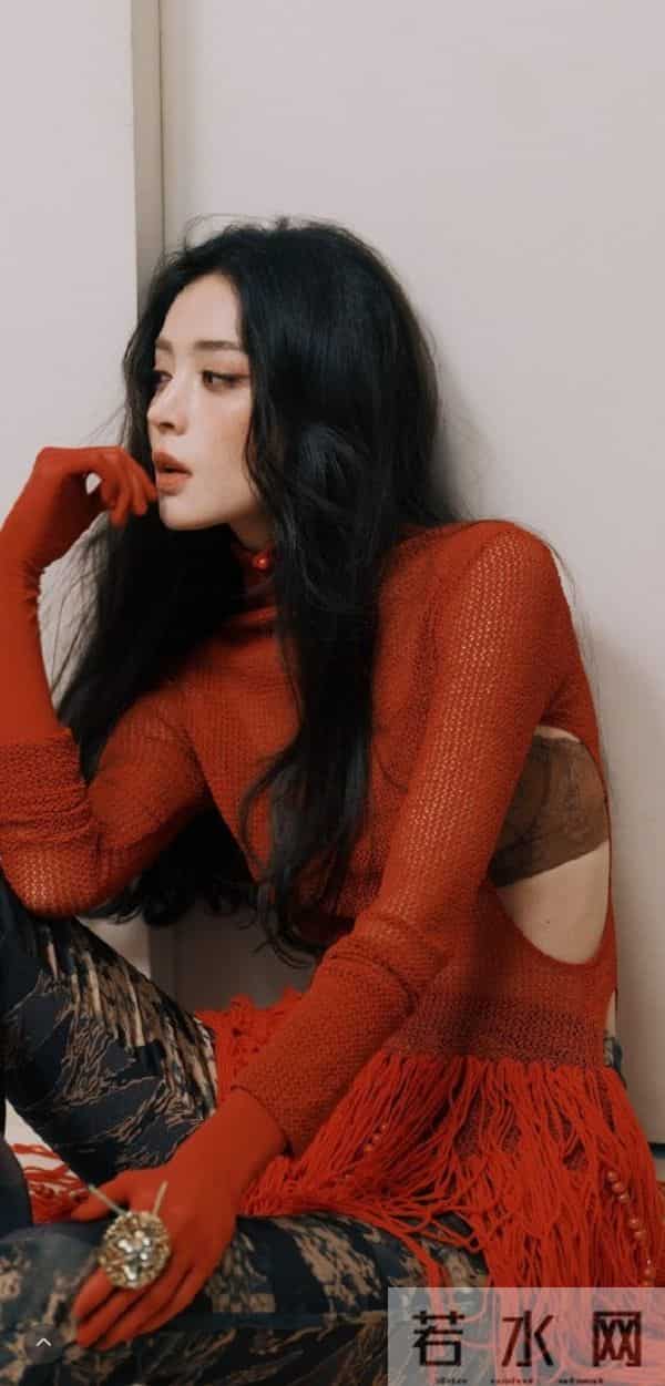 娜扎 很别致的上衣