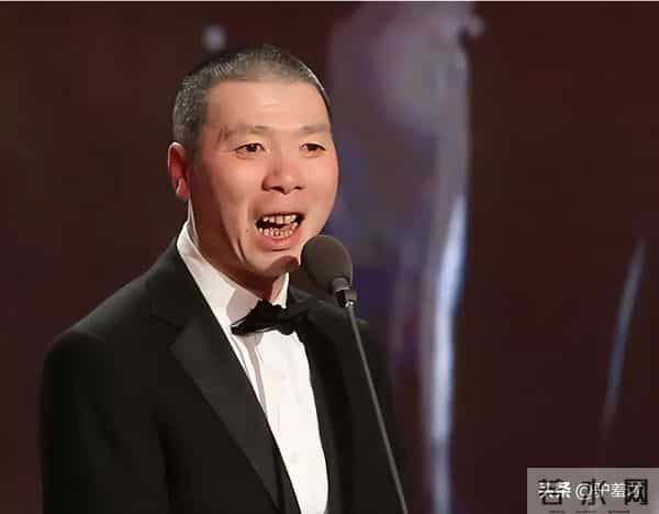 华谊兄弟王中磊，破产后的他住进简陋小院，妻子感叹回不到从前