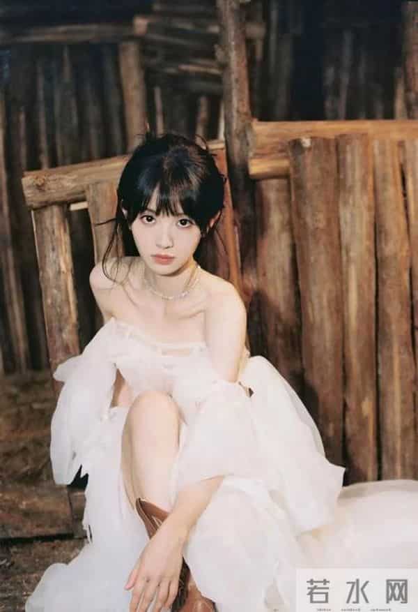 田曦薇这么顶的身材，太会隐藏了吧