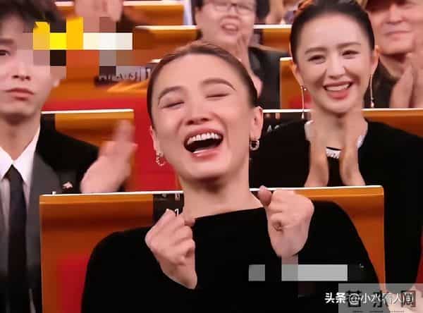 宋佳该睡不着了，金鸡影后全网大翻车，倪萍下场，郝蕾说的没错