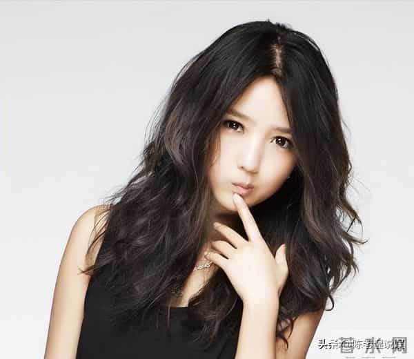 38岁何洁想不到，自己的二婚丈夫刁磊，已经开始为她“争光”了！