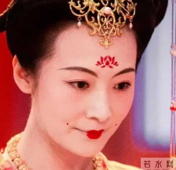 嫁深陷"票昌"风波的他, 任劳任怨养夫多年, 曲栅栅终于苦尽甘来！