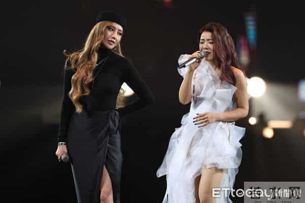 直击/A-Lin怎么了! 丁当突当众问:一个人会孤单吗?她当场尬笑