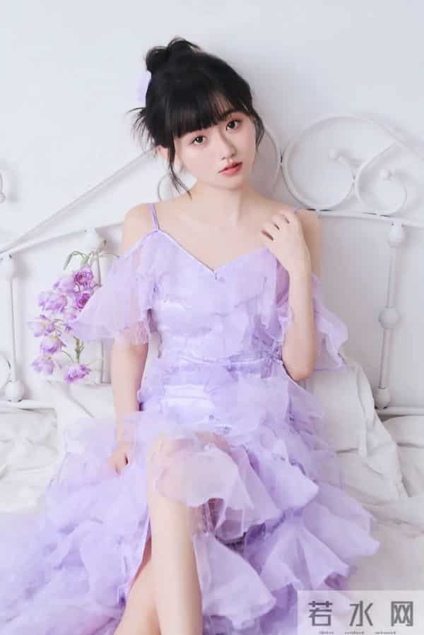 汤音璇|清纯甜美写真,梦幻紫色公主裙,少女心满满!