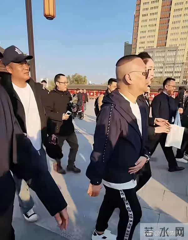 郭德纲访问吉林市,看看这阵仗这排面