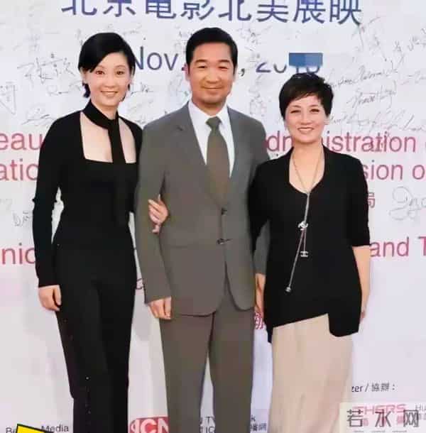 有一种“算计”叫邓婕!终于明白为何不生育也要嫁给二婚的张国立