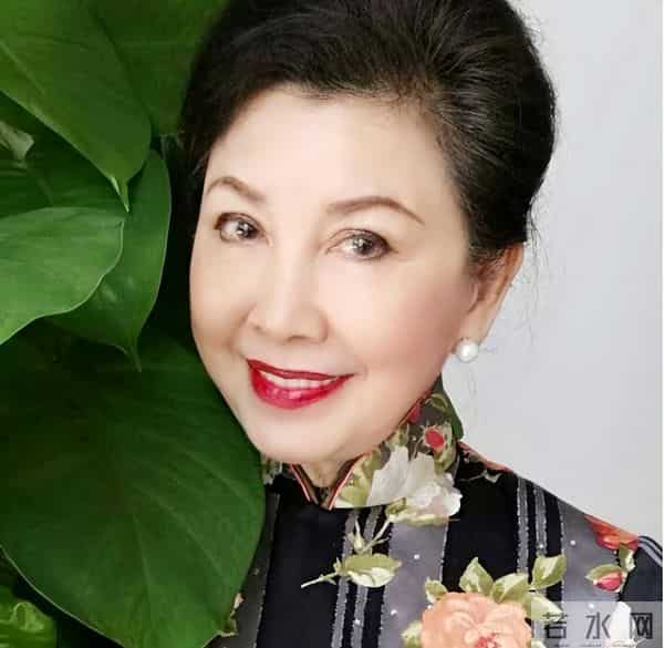 突传死讯!香港知名演员的老公在家中离世,坐在轮椅上没有了呼吸