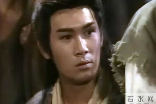 一路走好!香港资深艺人设灵遗孀哭成泪人,刚做完心脏支架手术