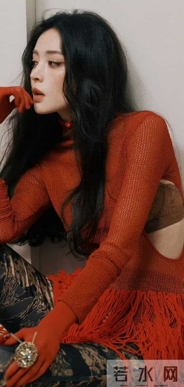 娜扎 很别致的上衣