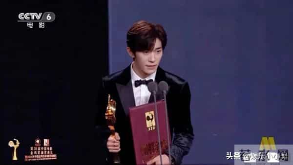 看易烊千玺获奖，其他演员的反应就知道什么叫众望所归，满是欣赏