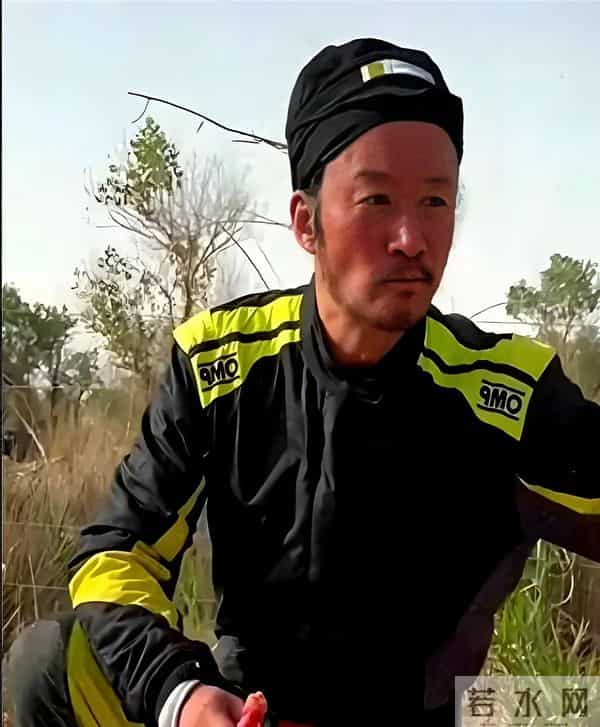 51岁吴京近照曝光！他现在怎么苍老成这样了，皮肤好粗糙