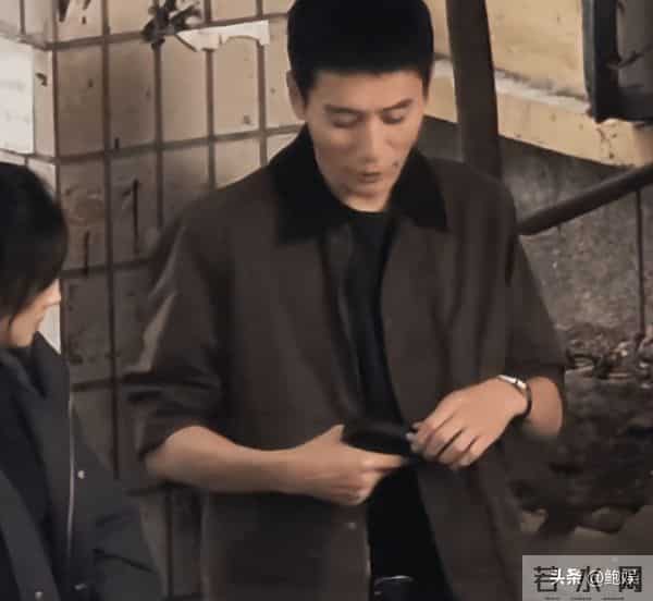 与安娜结婚16年后,47岁刘烨重返“青春”,谢娜肠子都要悔青了