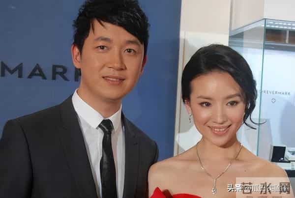 从“金童玉女”到“反目成仇”，潘粤明终于迎来了“翻身”