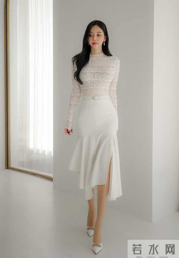 孙允珠白蕾丝开叉人鱼裙