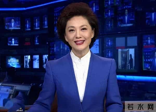 被央视“除名”后，51岁的海霞亮出新身份，老公是名声响亮的他