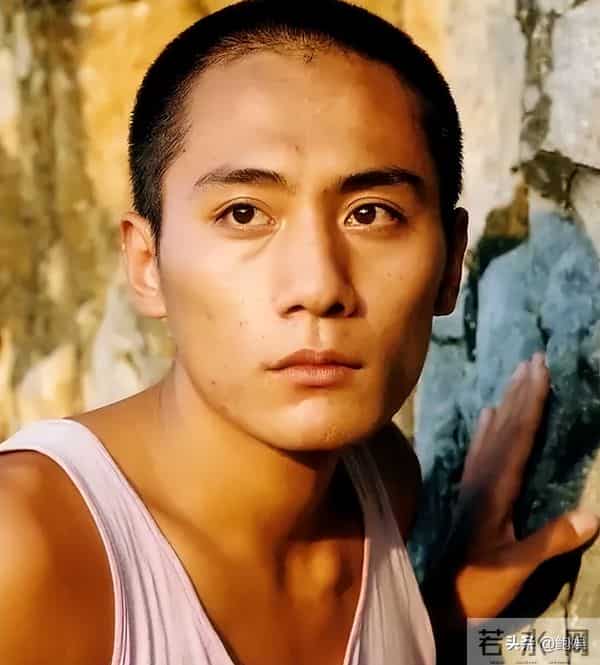 与安娜结婚16年后,47岁刘烨重返“青春”,谢娜肠子都要悔青了