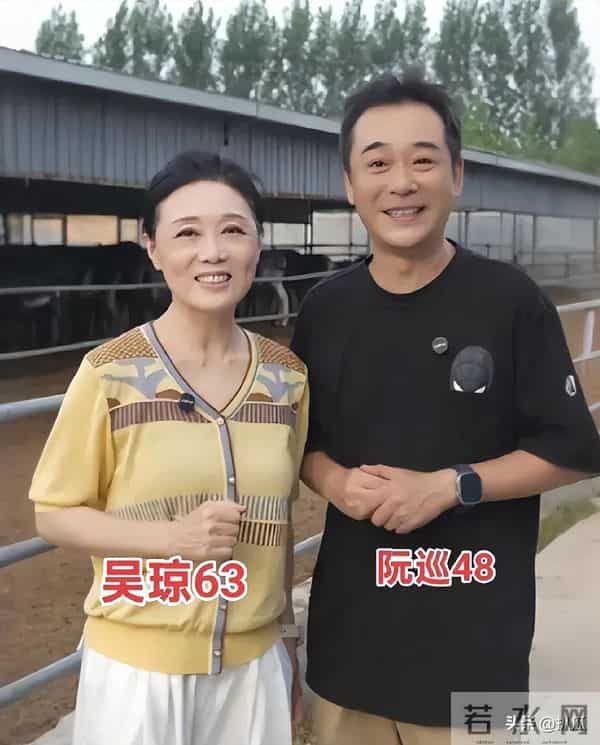 47岁嫁给32岁小演员，被骂“老牛吃嫩草”，时间却给了完美的答卷