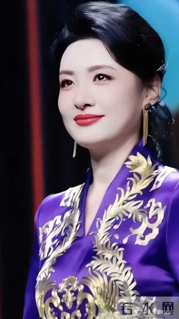 央视主持人 周涛