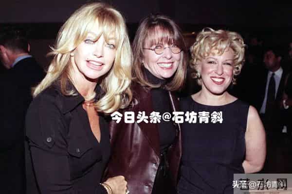 41年婚姻与30年闺蜜,平衡两种深情时,她给我们上了一堂女性友谊课