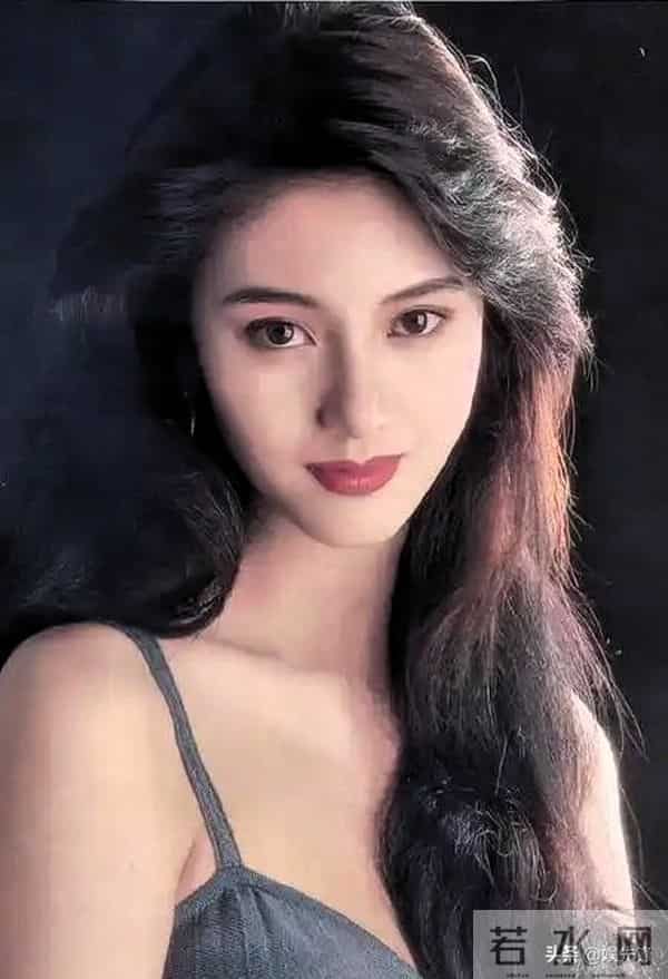 李嘉欣-当年被誉为香港第一美女,这盛世容颜谁能不动心
